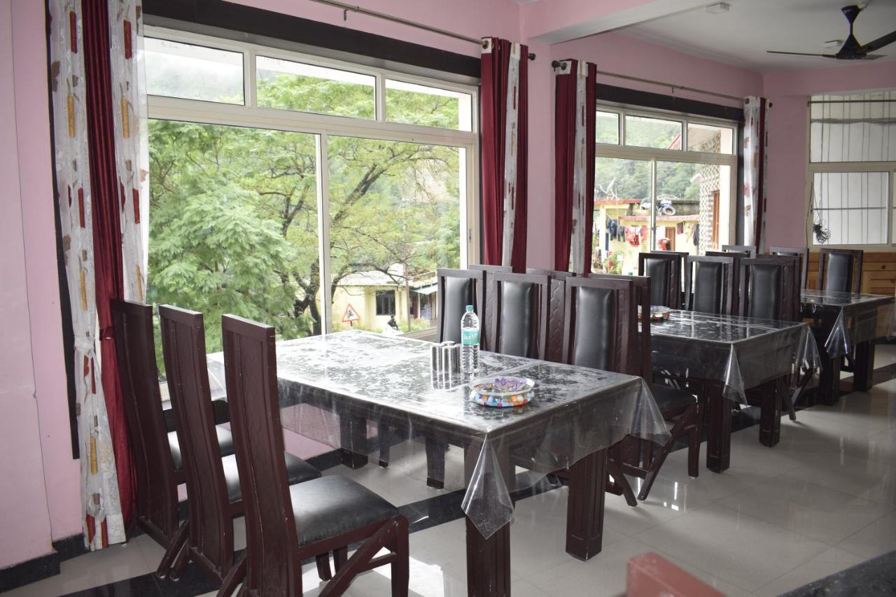 נייניטל Oyo 23298 Hotel Uttaranchal Inn מראה חיצוני תמונה