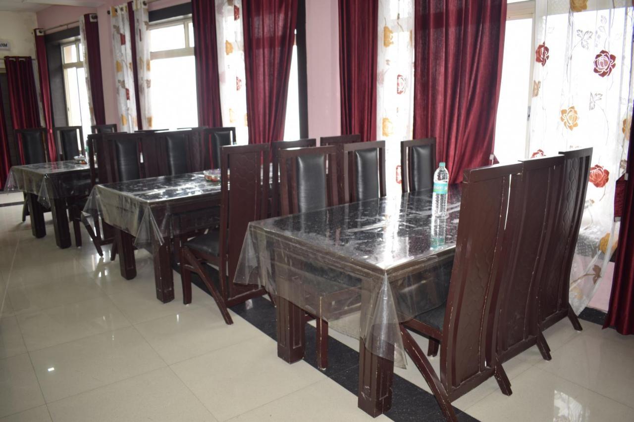 נייניטל Oyo 23298 Hotel Uttaranchal Inn מראה חיצוני תמונה