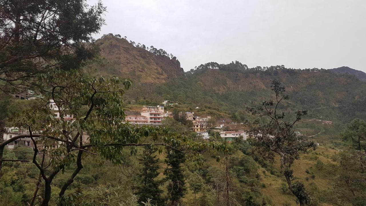 נייניטל Oyo 23298 Hotel Uttaranchal Inn מראה חיצוני תמונה