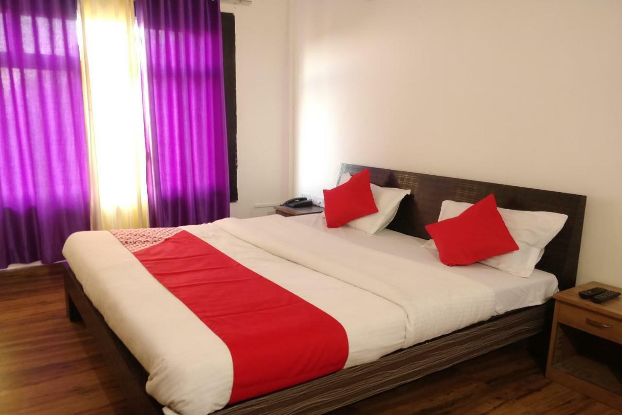 נייניטל Oyo 23298 Hotel Uttaranchal Inn מראה חיצוני תמונה